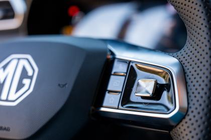 Test: MG ZS Max Hybrid+ 197Ps